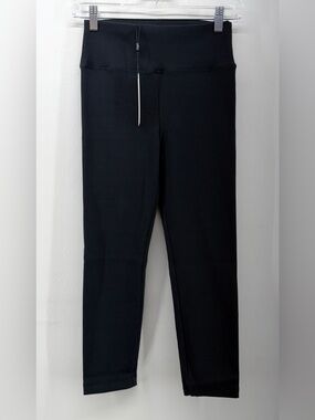 Koral Black Ribbed Capri Leggings 20 in inseam Size Large